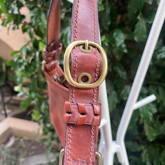 SOLD- Coach Bleecker Leather Shoulder Bag – Style No. 11415 - Picture 4 of 8